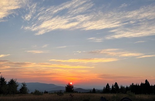 Orleans Cabin | Skyview mountain cabin: comfortable interior, amazing views