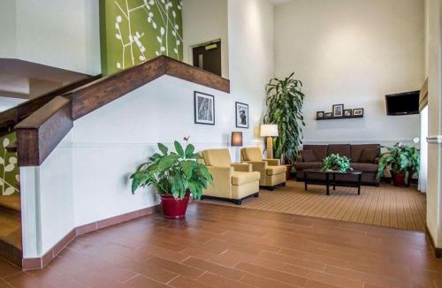 Niantic Hotel | Sleep Inn & Suites Niantic North