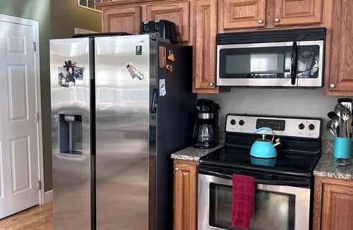 Lackawaxen Ski Chalet | Sleeps 14/2 Min to Ski Big Bear/Game Room /5BR Chalet