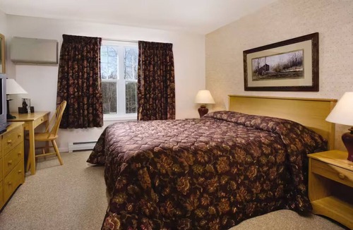 Jeffersonville Resort | Sleeps 5, 1-bedroom deluxe condo at Club Wyndham Smuggler's Notch
