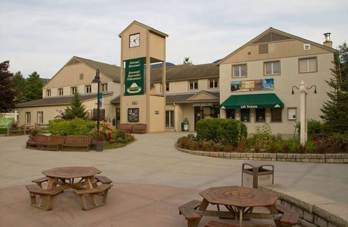 Jeffersonville Resort | Sleeps 5, 1-bedroom deluxe condo at Club Wyndham Smuggler's Notch