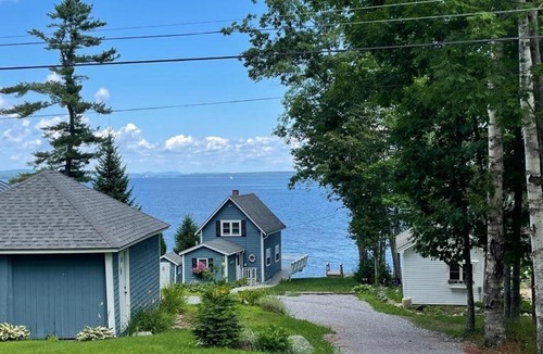 Northport House | Slice of Heaven, steps to the beach