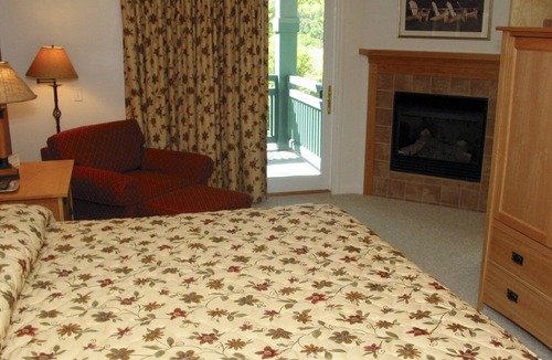 Jeffersonville Resort | Smugglers' Notch Resort! Charming 2-bedroom resort in brilliant Cambridge