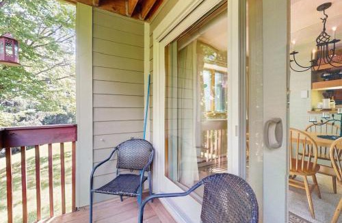 Warren Apartment | Snow Creek 57