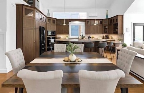Barrie House | Snow Valley Ski/Hot Tub, Minet's Point Beach House