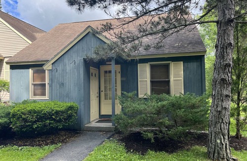 Hancock Condo | Snowdrop Lodge - Beautiful Condo on Jiminy Peak Grounds
