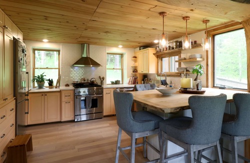 Spring Mills Cabin | Solar Cabin: Modern, Off-grid Retreat 30 Mins from PSU; 3rd Night FREE!
