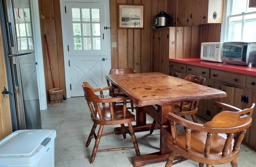 Ocean Bluff-Brant Rock House | Soothing 3-bedroom house with AC in Marshfield's exclusive beach community!
