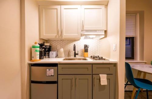 Prudential - St. Botolph Apartment | Sophisticated South End Studio