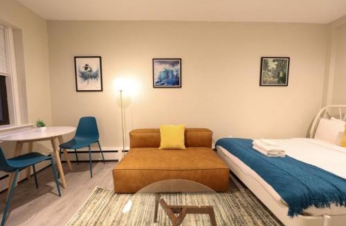 Prudential - St. Botolph Apartment | Sophisticated South End Studio