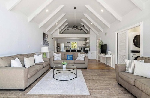 Shinnecock Hills House | Southampton 4BR Home | Pool, Game Room, 1.4 mi to Shinnecock