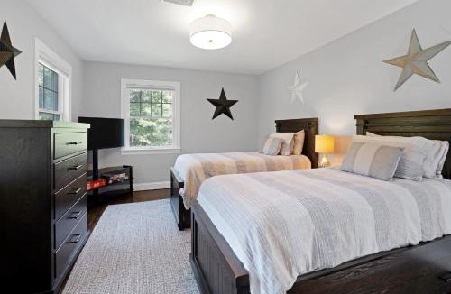 North Sea House | Southampton 4BR Pool Private Yard Near Village