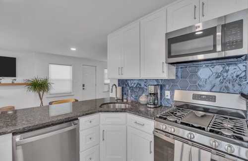 Bradley Beach House | Spacious 3-Bedroom Bungalow in Bradley Beach