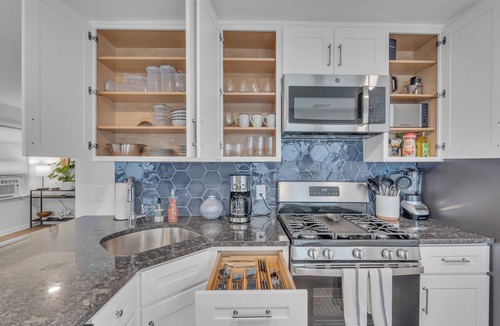 Bradley Beach House | Spacious 3-Bedroom Bungalow in Bradley Beach