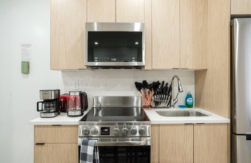 Ukrainian Village Hotel | Spacious 3BR Family Suite I Private Patio I Walk to Everything