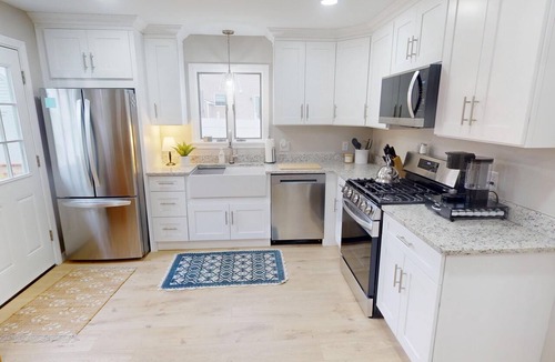 New Bedford House | Spacious 3BR Home Near Downtown New Bedford