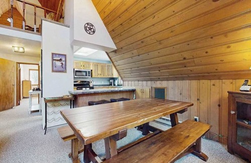 Peshastin House | Spacious 3BR Riverfront Dog Friendly - WoodStove