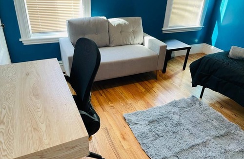 Dorchester Apartment | Spacious 4-bedroom apartment with AC, WiFi in charming Boston