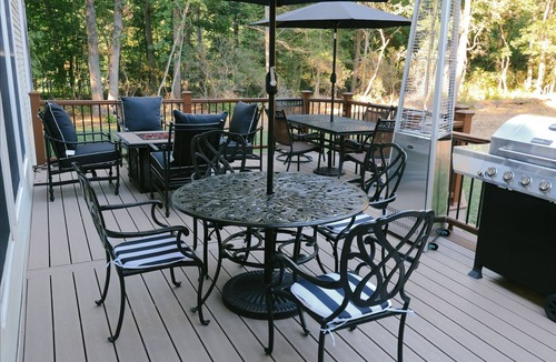Norma House | Spacious 4-bedroom house in superb Pittsgrove with AC
