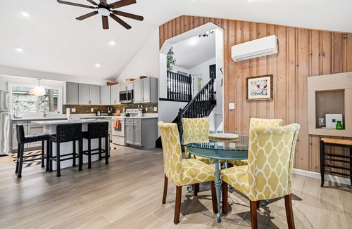 York Beach House | Spacious 4-bedroom house walking distance to York beaches. 2 baths