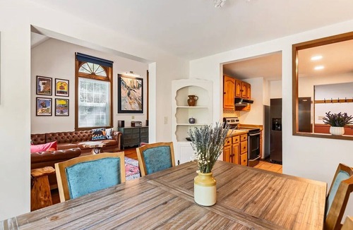 Bradford House | Spacious 4-bedroom mountain escape in Bradford, NH