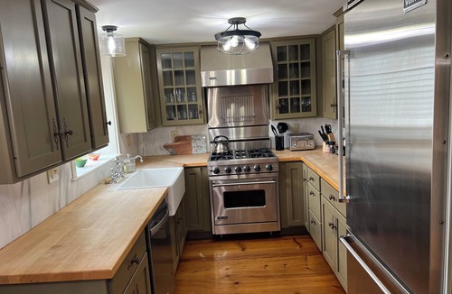 Belmont House | Spacious 4-bedroom home in quaint village near Okemo Mountain