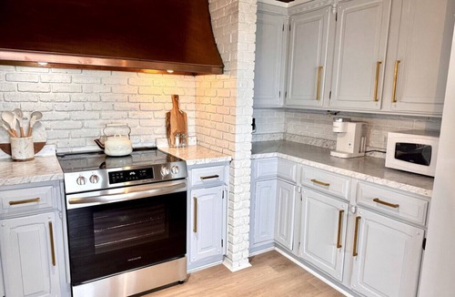 Old Orchard Beach House | Spacious 4BR Coastal House w/pool Near Beach/Pier