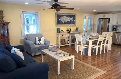 Charlestown House | Spacious 5-bedroom house in wonderful Charlestown with AC & beach pass