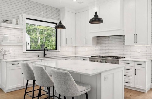 East Hampton North House | Spacious 8-bedroom NEW Construction house in East Hampton