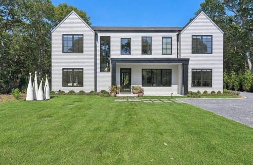East Hampton North House | Spacious 8-bedroom NEW Construction house in East Hampton