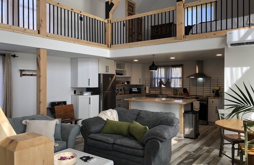 Riverside House | Spacious Barn House in Painted Post