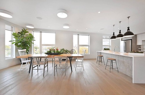 Central Square Apartment | Spacious Central Square Studio w/Doorman, near T Stop