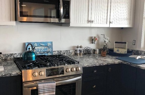 Wells Beach House | Spacious comfortable newly renovated 1st floor unit