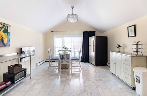 Easton Condo | Spacious Easton 2BR Townhouse with Big Yard