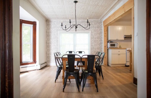 North Troy House | Spacious, family-friendly 6BR home, near Jay Peak