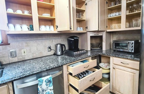 East Stroudsburg House | Spacious Family Retreat on 7.5 Private Acres Sleeps 10+ Pool/Hot Tub/Sauna/GR