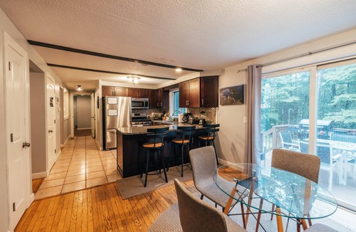 Freeport House | Spacious Freeport Home Near LL Bean, Fire Pit & Bradbury Mountain State Park