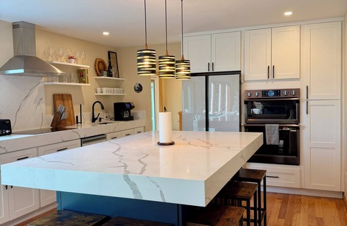 Moultonborough House | Spacious Lakes Region Retreat : Hot Tub, Game Room, EV charger & Sleeps 10