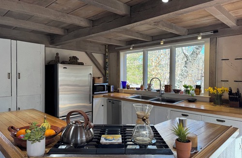 West Tisbury House | Spacious, light filled 3-bedroom post & beam in West Tisbury steps to bike path