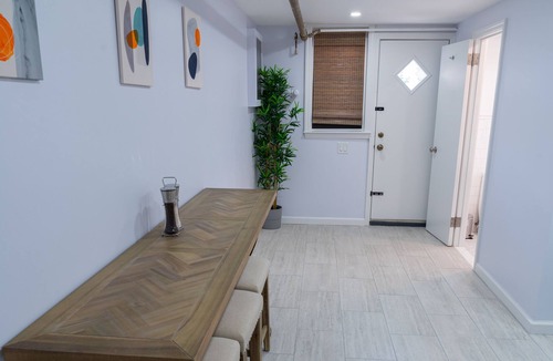 East Flatbush House | Spacious one bedroom apartment near JFK airport
