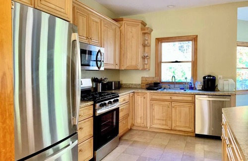 Palenville Ski Chalet | Spacious Private Chalet near Woodstock, Hunter and Hudson