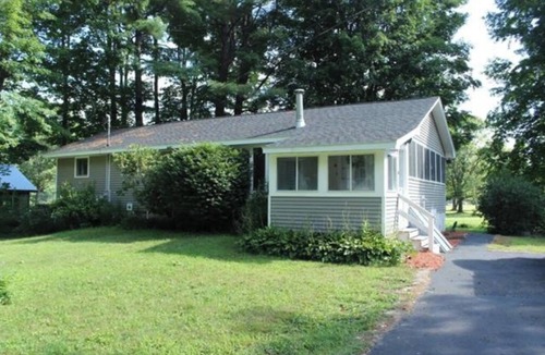 Center Ossipee House | Spacious, Renovated 2-Bedroom Home on the Golf Course!
