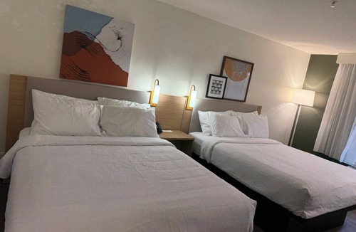 Freeport Hotel | Spark by Hilton Freeport