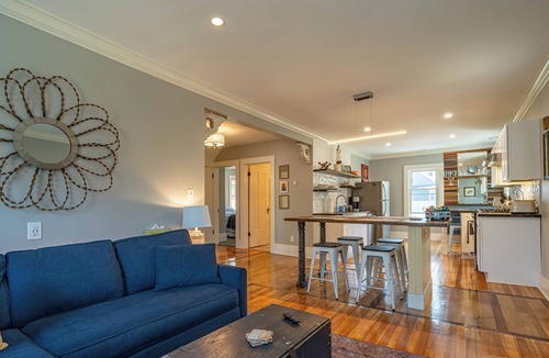 Rochester Apartment | Spectacular home in prime location close to venues, hospitals, and universities.