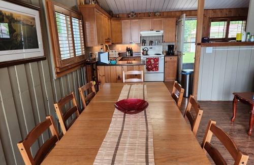 Rama Cottage | Spectacular Lakefront Cottage Retreat on Lake Couchiching sitting on 3/4 acres.