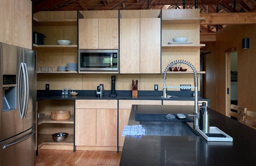Chilmark House | Spectacular Newly Renovated Home in Menemsha