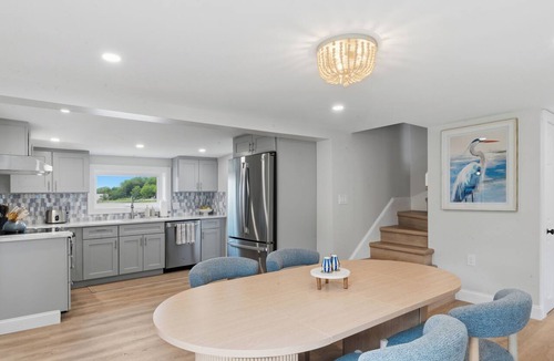 Swansea House | SPECTACULAR SECLUDED WATERFRONT RETREAT WITH PRIVATE DOCK