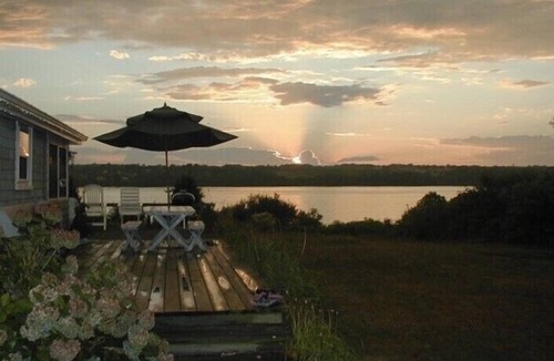 Tiverton Cottage | Spectacular View from Charming Waterfront Cottage on Fogland Point