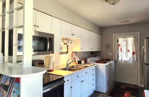 Geneva House | SPOTLESS Geneva home! MINUTES to Wineries, Spires, Downtown, & the Strip!