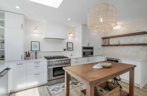 Springs House | Springs Retreat: Fully Renovated Home, New Gunite Pool, Walk to Bay & Rita's